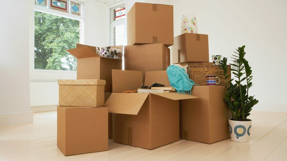 How to Use Trash Bags When Moving - MyMovingReviews